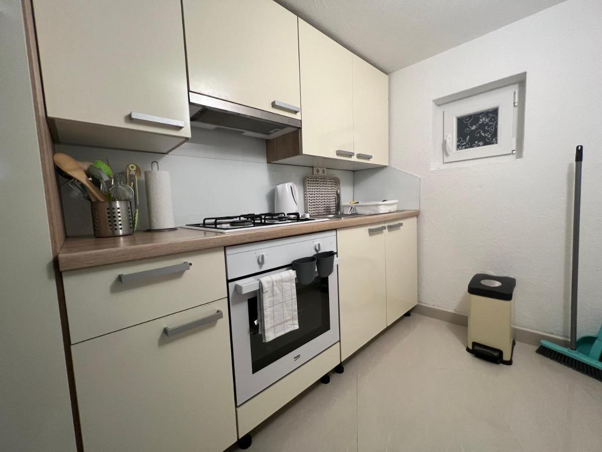 Apartment Katalin Корнич Екстер'єр фото
