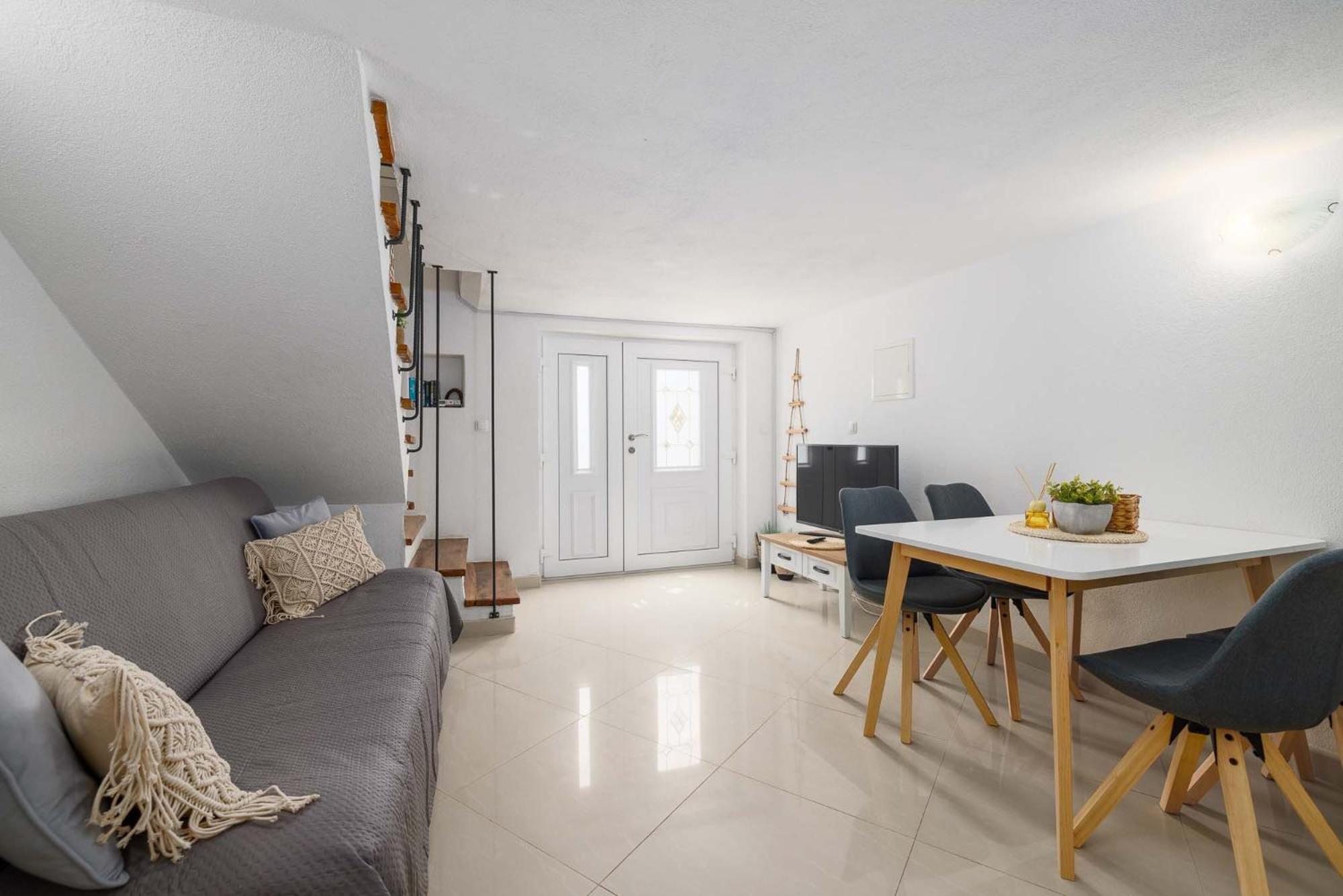 Apartment Katalin Корнич Екстер'єр фото