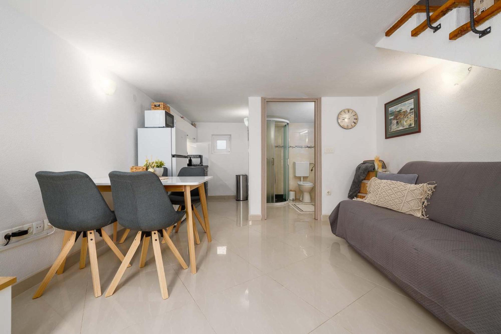 Apartment Katalin Корнич Екстер'єр фото